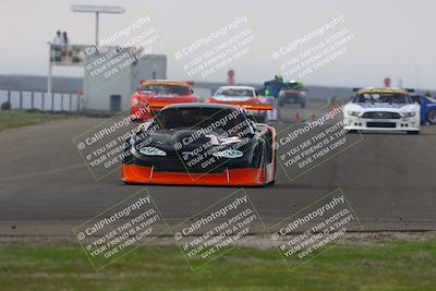 media/Jan-18-2026-CalClub SCCA (Sun) [[8bc6468723]]/Group 5 Race/Turn 1/